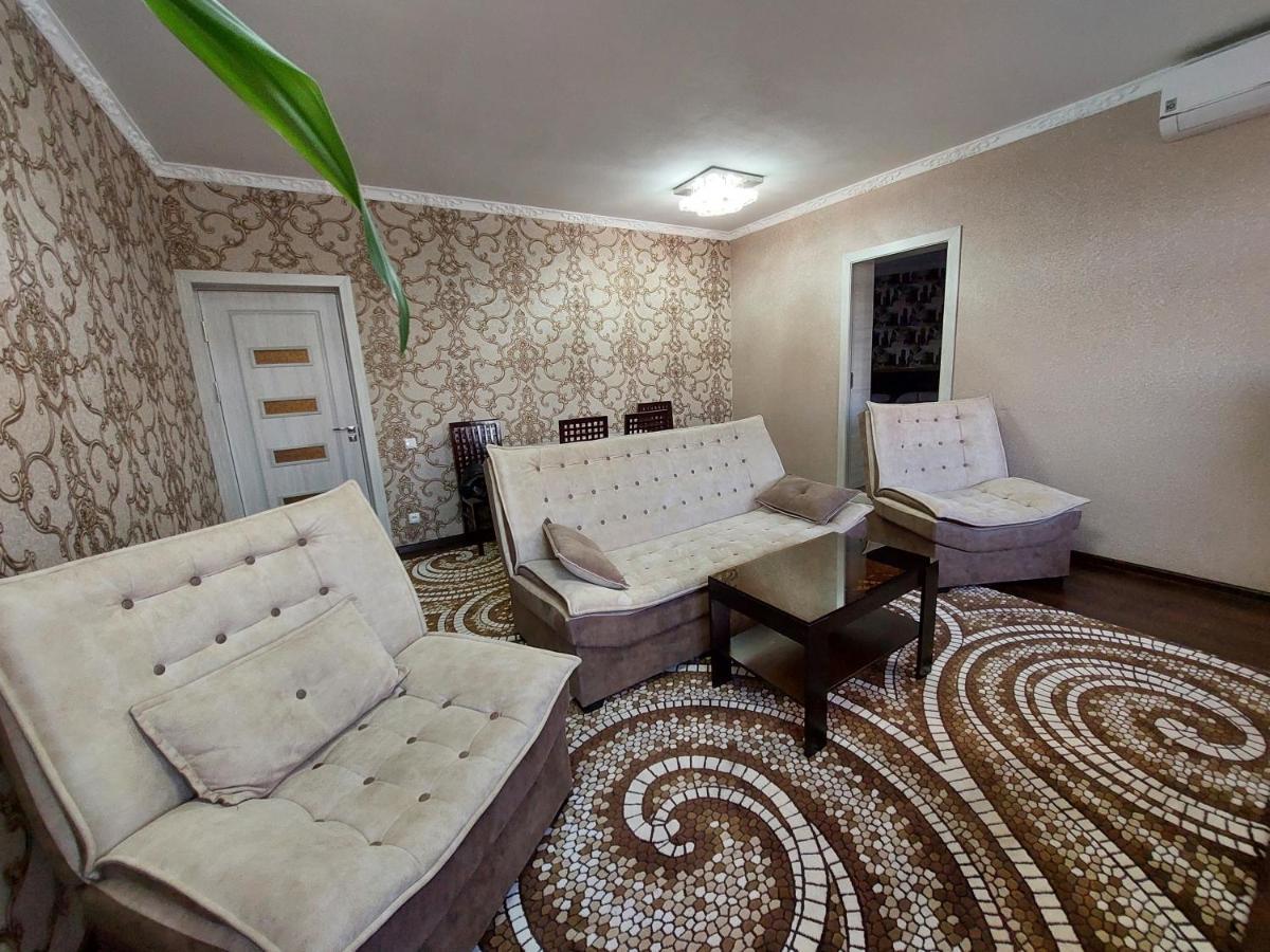 Hi-Tech Apartment In City Center Ташкент Екстериор снимка