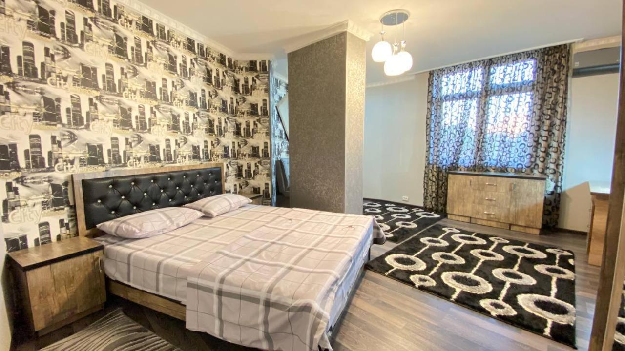 Hi-Tech Apartment In City Center Ташкент Екстериор снимка