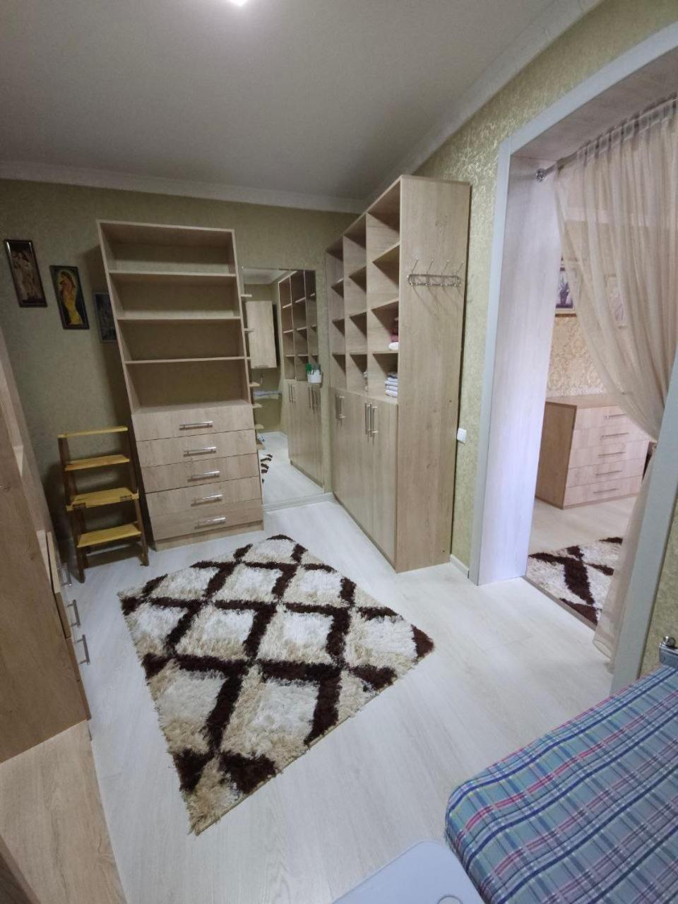 Hi-Tech Apartment In City Center Ташкент Екстериор снимка