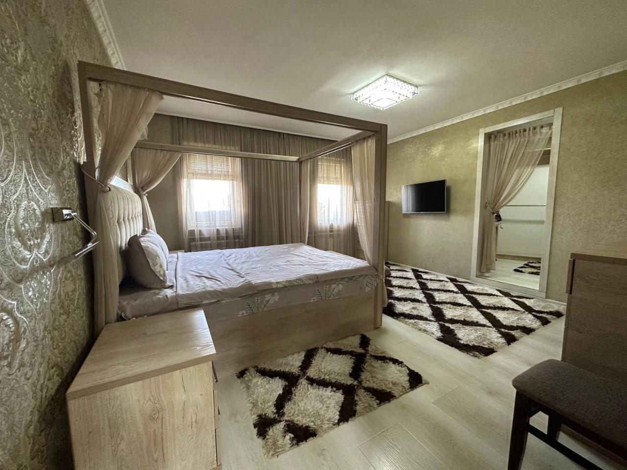 Hi-Tech Apartment In City Center Ташкент Екстериор снимка